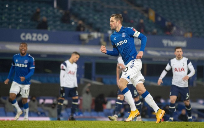 身雕琢出来 身雕琢出来