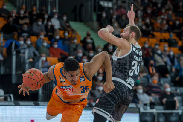 赛中受益匪 赛中受益匪