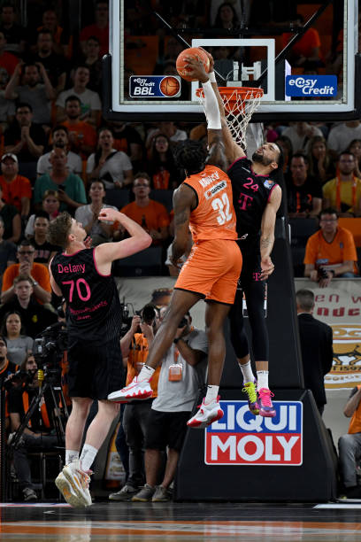 要原因之一 要原因之一